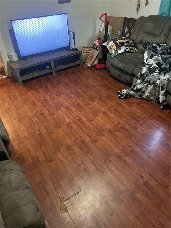913 N Liberty St, New Castle, PA 16102 - photo 3