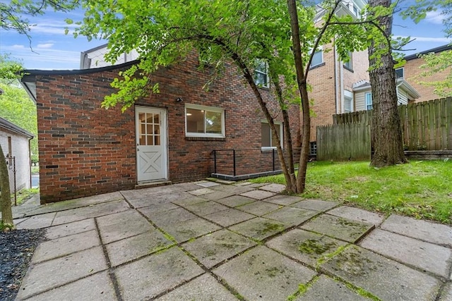 7032 Reynolds St, Point Breeze, PA 15208 - view of patio / terrace