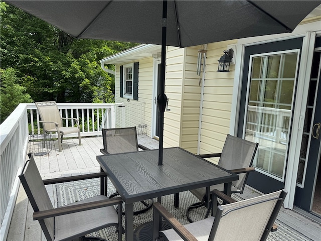 169 Orchard Dr, Brighton Twp, PA 15009 - wooden terrace featuring outdoor dining area
