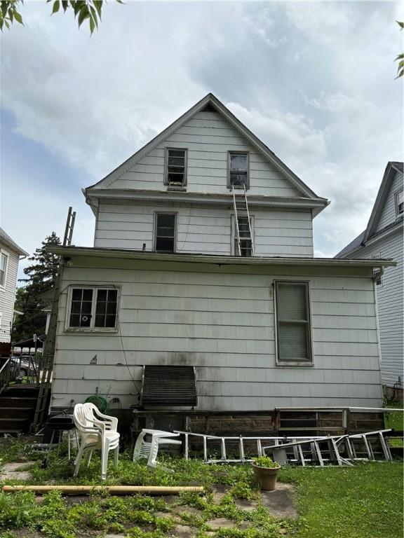 618 W Penn St, City Of But Nw, PA 16001 - photo 13