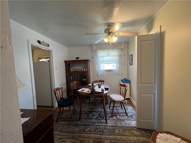 1104 Jefferson St, Mckeesport, PA 15132 - dining room featuring a ceiling fan