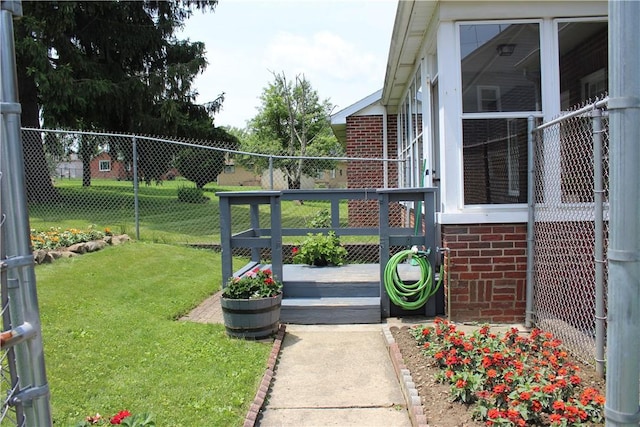 539 Milliken Ave, Sharpsville, PA 16150 - view of yard