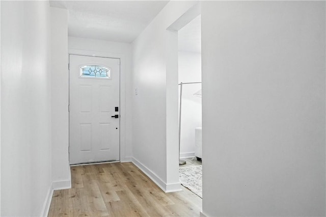 1233 High St, Spring Garden, PA 15212 - entrance foyer featuring light wood-type flooring and baseboards