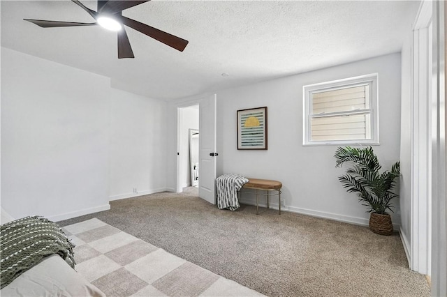 1233 High St, Spring Garden, PA 15212 - entrance foyer with carpet floors, ceiling fan, and a textured ceiling
