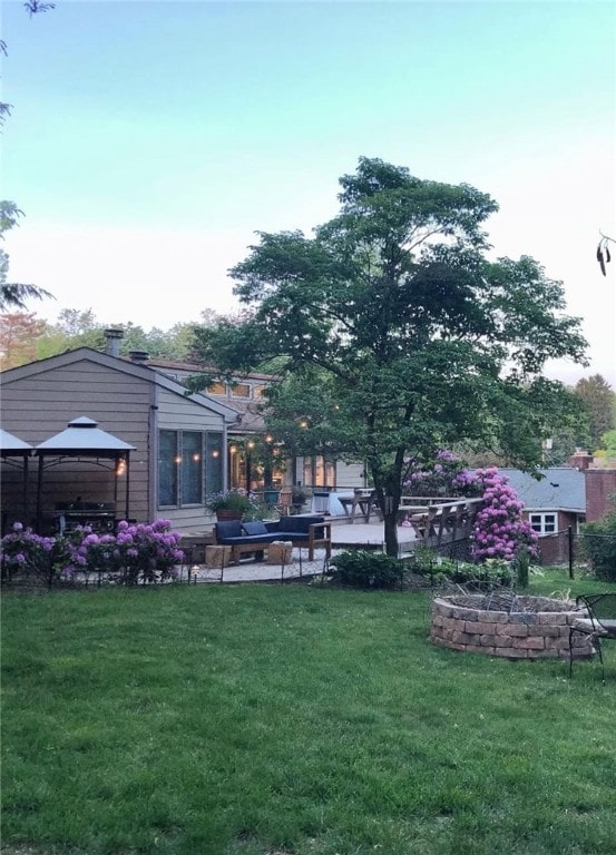 554 Rolling Green Dr, Bethel Park, PA 15102 - view of green lawn with a gazebo and a patio