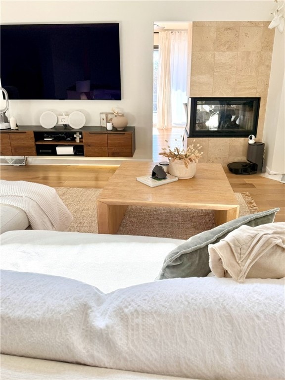 554 Rolling Green Dr, Bethel Park, PA 15102 - living area with wood finished floors and a fireplace