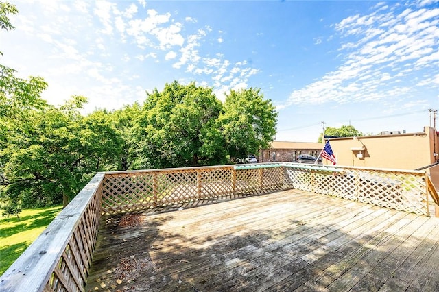 413 Spring St, Grove City Boro, PA 16127 - view of wooden terrace