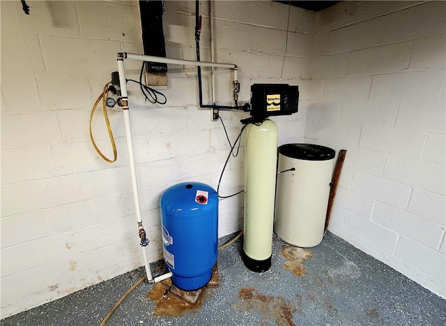 1426 S Darby Rd, Hermitage, PA 16148 - view of utility room