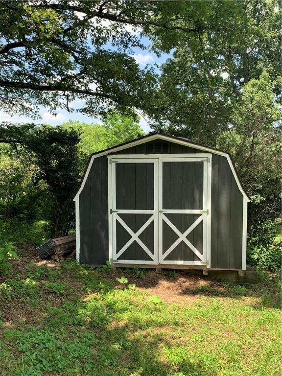 226 Main Street Ext, Callery Boro, PA 16024 - view of shed
