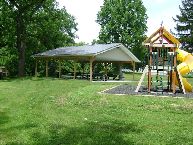 404 Scipio, Jamestown, PA 16134 - community jungle gym with a gazebo and a lawn
