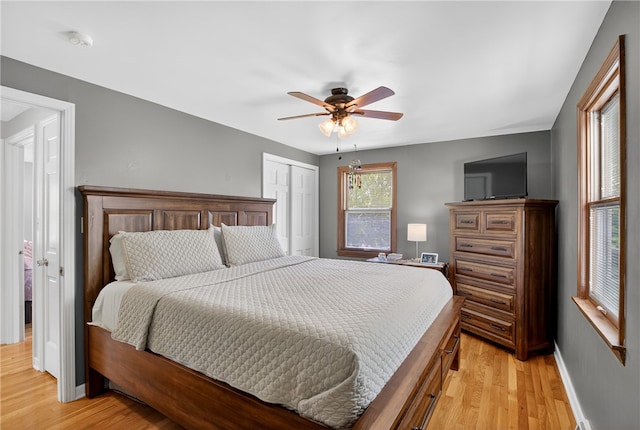 1171 La Salle Rd, Monroeville, PA 15146 - bedroom featuring light wood-style floors, a closet, and ceiling fan
