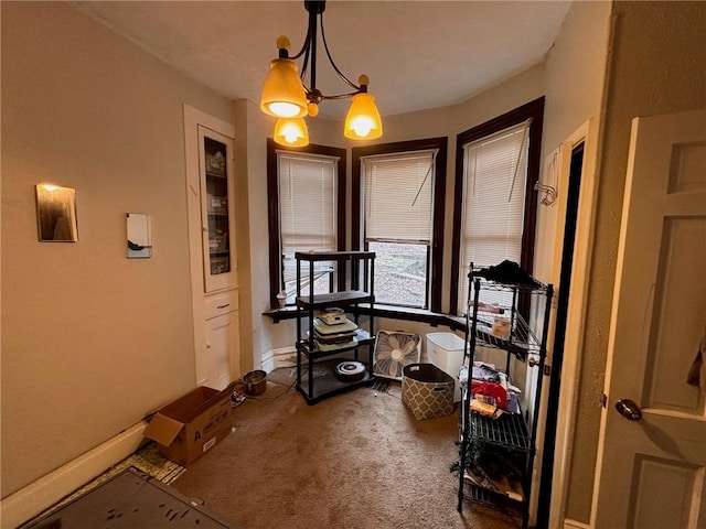 26 Carrick Ave, Carrick, PA 15210 - dining space featuring carpet floors and baseboards