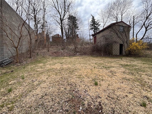 26 Carrick Ave, Carrick, PA 15210 - view of grassy yard featuring a barn and an outbuilding
