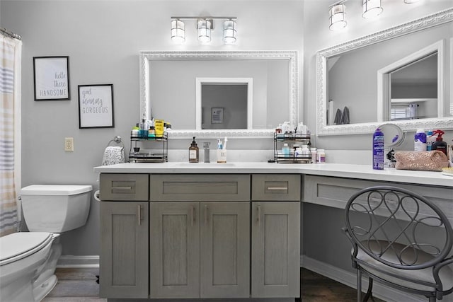 196 Oakbrook Cir, Banksville/Westwood, PA 15220 - bathroom featuring vanity, wood finished floors, and curtained shower