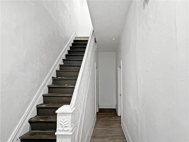 7347 Burton St, Swissvale, PA 15218 - photo 3