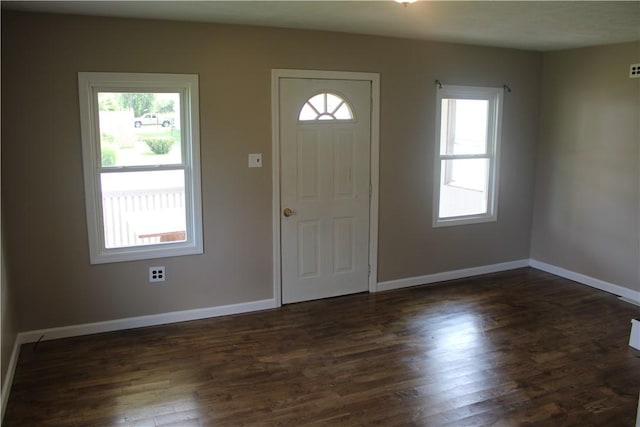 125 Clay St, Marion Twp, PA 16020 - foyer featuring baseboards and dark wood-style floors