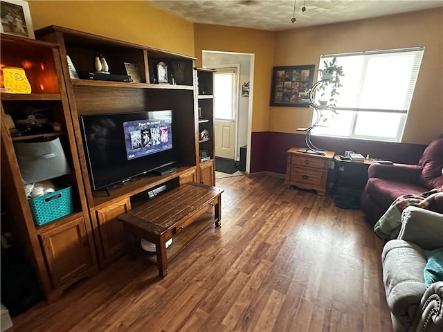 206 Pine St, Connellsville, PA 15425 - living area featuring wood finished floors and baseboards