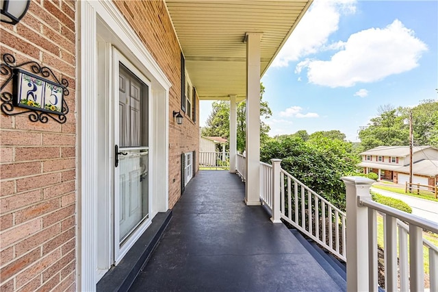 25 Nottingham Dr, Hempfield Twp, PA 15601 - view of covered porch