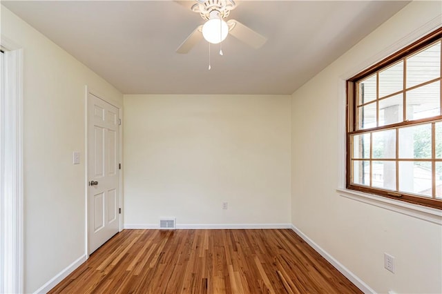 25 Nottingham Dr, Hempfield Twp, PA 15601 - empty room with wood finished floors and a ceiling fan