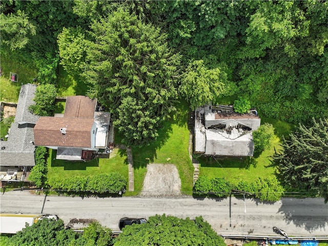 3114 30th St, Pulaski Twp Bea, PA 15066 - drone / aerial view