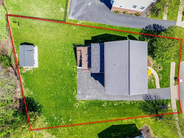 2707 Country Club Dr, Robinson Twp, PA 15205 - view from above of property featuring property boundaries highlighted