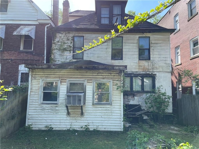 1013 4th St N, Braddock, PA 15104 - photo 2