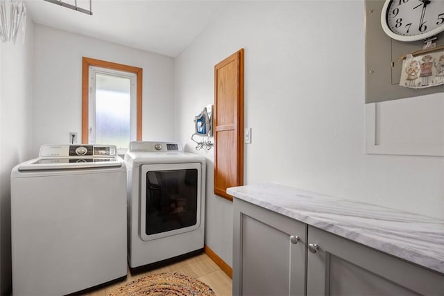 367 Crescent Dr, Canton Twp, PA 15301 - laundry area with washing machine and dryer and cabinet space