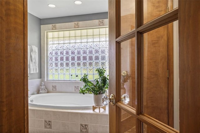 367 Crescent Dr, Canton Twp, PA 15301 - bathroom featuring a garden tub