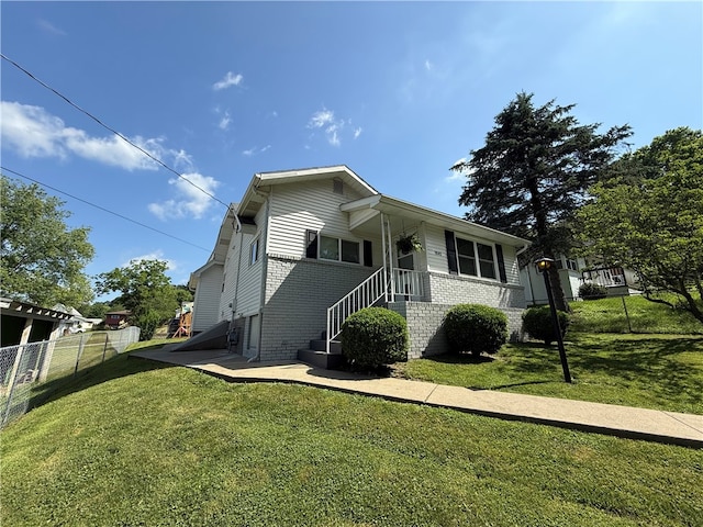 1045 10th St, Waynsbrg/Frankln Twp, PA 15370 - photo 2