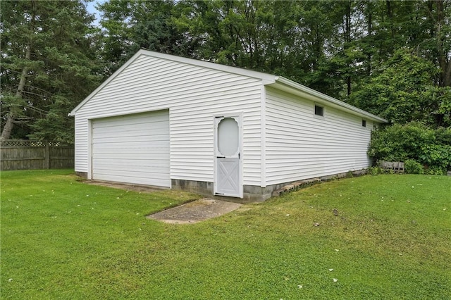 14 Denamen B Dr, West Middlesex Boro, PA 16159 - detached garage with view of wooded area