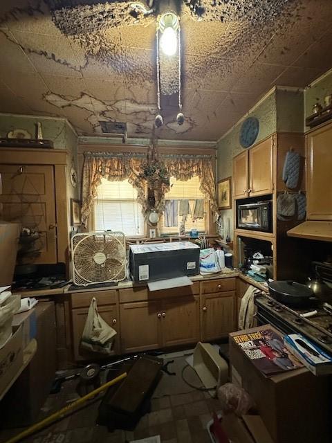 75 Victoria St, City Of Washington, PA 15301 - photo 4
