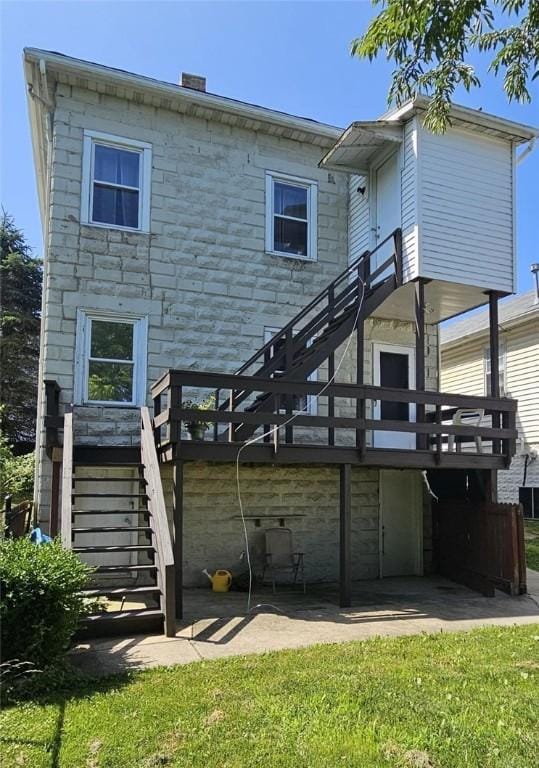 328-328A Chestnut St, Vandergrift, PA 15690 - photo 4