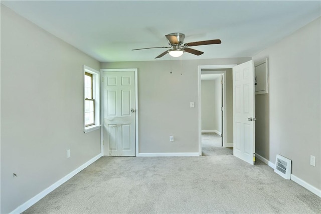 49 N Oakdale Ave, Hermitage, PA 16148 - unfurnished bedroom featuring carpet floors and ceiling fan