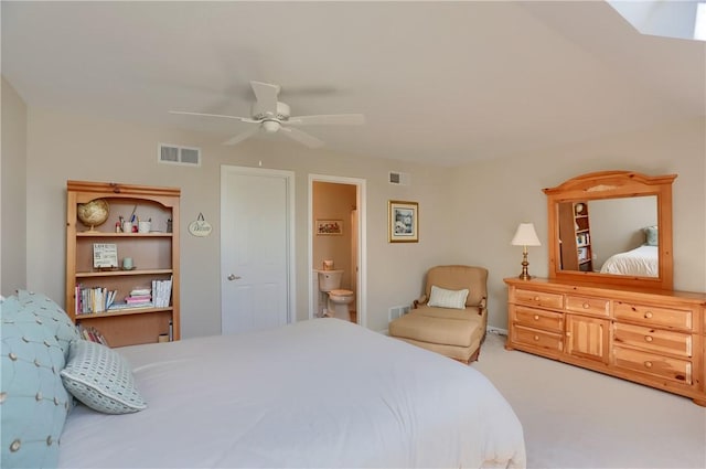 135 Linden Ct, Seven Fields Boro, PA 16046 - bedroom featuring carpet, ensuite bath, and a ceiling fan