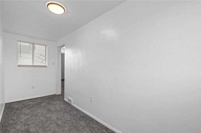 116 Walter, Allentown, PA 15210 - empty room featuring dark carpet and baseboards