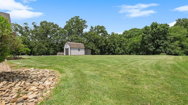 753 Bullcreek, City Of But Se, PA 16002 - view of grassy yard with a storage unit