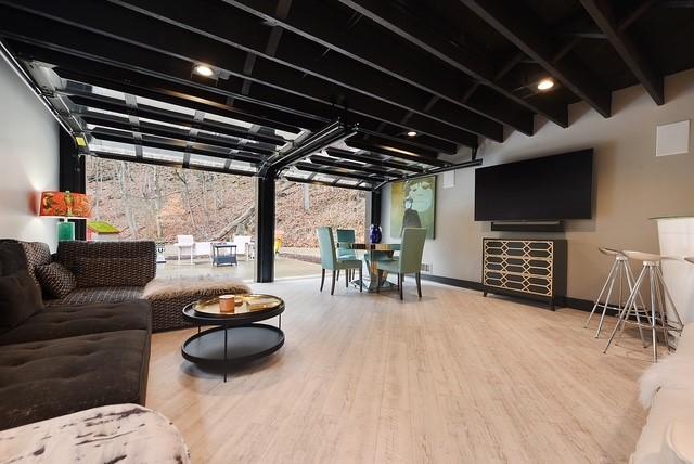 1397 Abers Creek Rd, Monroeville, PA 15146 - living area featuring wood finished floors and baseboards