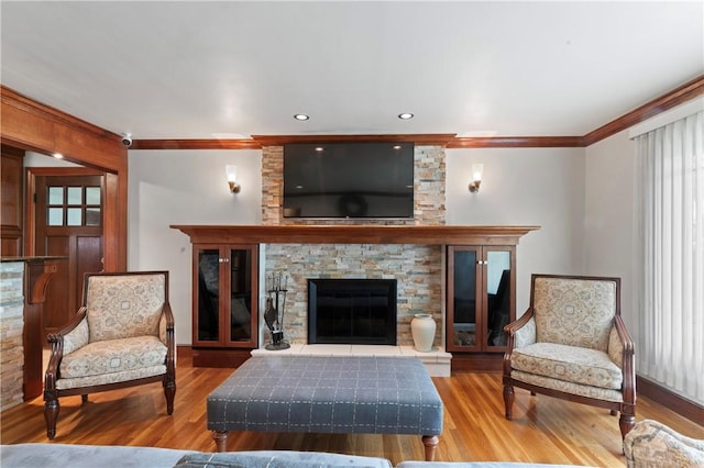1402 Imperial Dr, Hopewell Twp Bea, PA 15001 - living room with a fireplace, ornamental molding, and wood finished floors