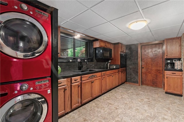 1402 Imperial Dr, Hopewell Twp Bea, PA 15001 - laundry room featuring a sink and stacked washer / dryer