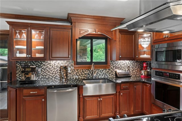 1402 Imperial Dr, Hopewell Twp Bea, PA 15001 - kitchen featuring appliances with stainless steel finishes, ventilation hood, decorative backsplash, and glass insert cabinets