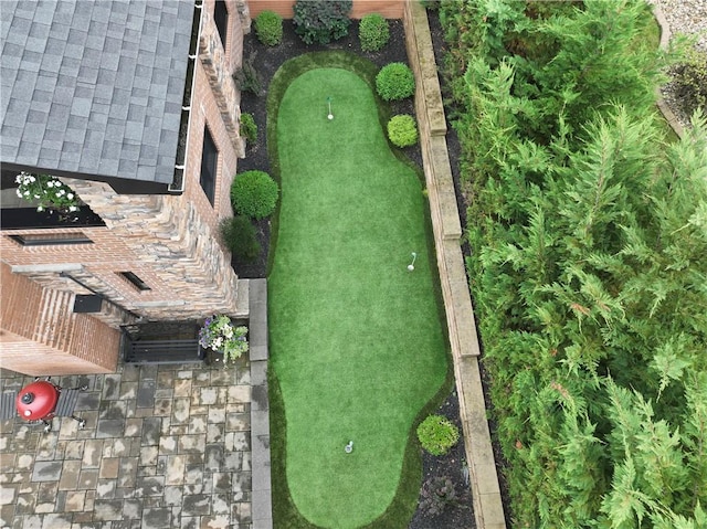 1402 Imperial Dr, Hopewell Twp Bea, PA 15001 - drone / aerial view