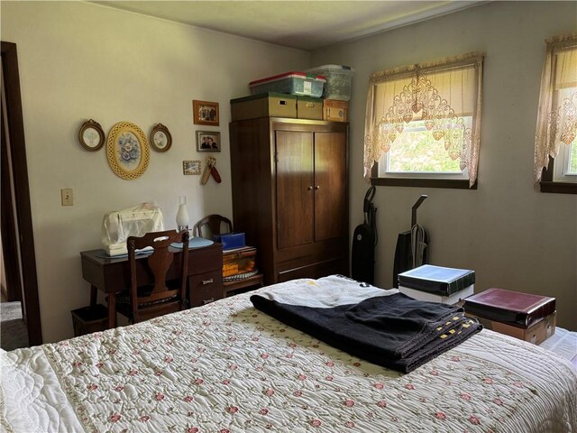 135 State Park Rd, Derry Twp, PA 15670