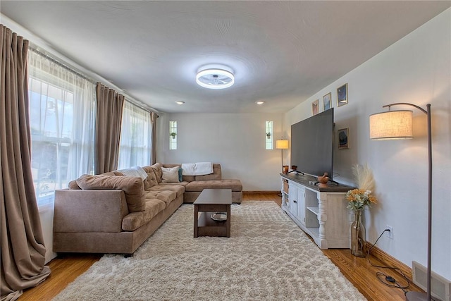 1215 Ellsworth Ave, Jeannette, PA 15644 - photo 4