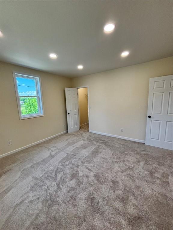 324 Hoover St, Saint Clair Twp, PA 15954 - unfurnished room with carpet floors and recessed lighting
