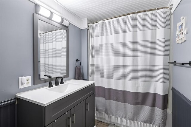 476 Trees Mills Rd, Salem Twp, PA 15601 - full bath featuring vanity and a shower with shower curtain