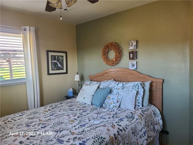 3381 Columbia Dr, Castle Shannon, PA 15234 - bedroom with ceiling fan