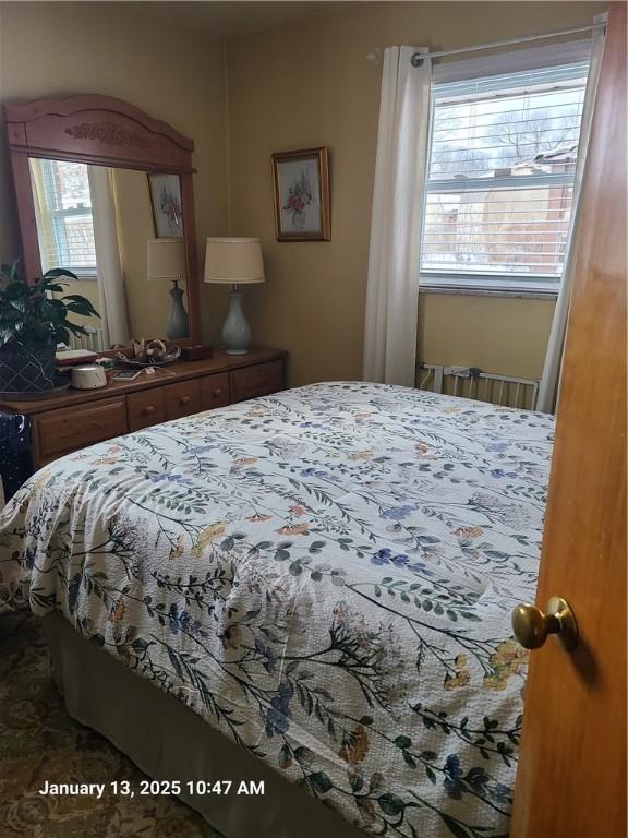 3381 Columbia Dr, Castle Shannon, PA 15234 - view of bedroom