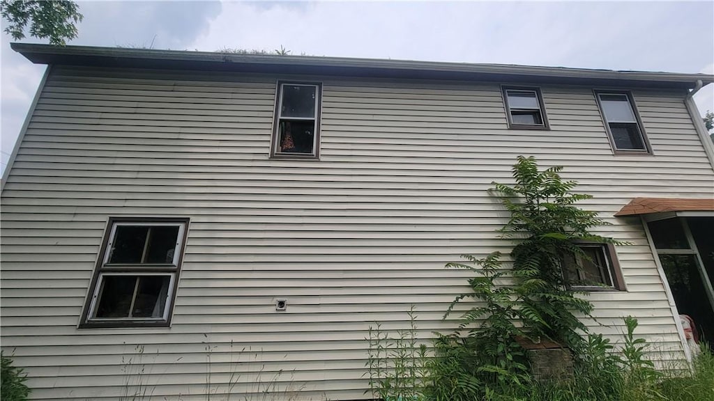 326 2nd Ave, Beaver Falls, PA 15010 - view of side of property