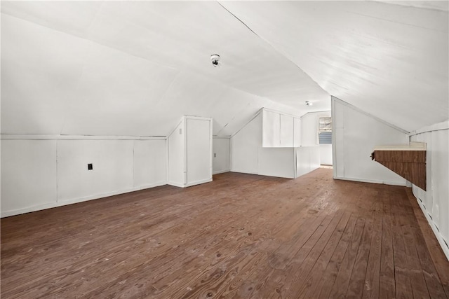 125 Carroll St, Aliquippa, PA 15001 - bonus room with hardwood / wood-style floors and lofted ceiling