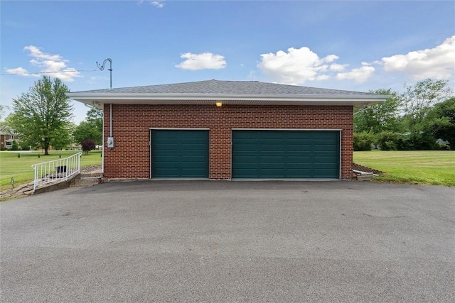 410 Blackhawk Rd, Chippewa Twp, PA 15010 - view of detached garage